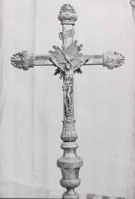 croix de procession et sa hampe - © Ministère de la Culture (France), Conservation des antiquités et des objets d'art d'Ille-et-Vilaine, tous droits réservés