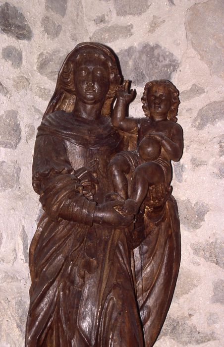 statue : Vierge à l'enfant dite Notre-Dame-de-Vérité, vue partielle