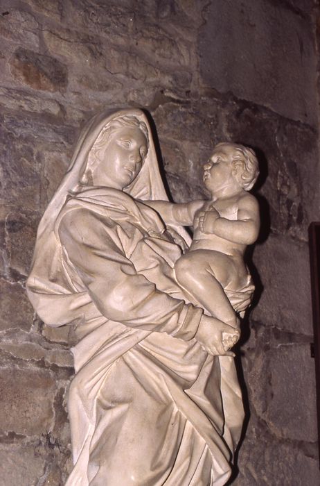 statue : Vierge à l'Enfant, vue générale