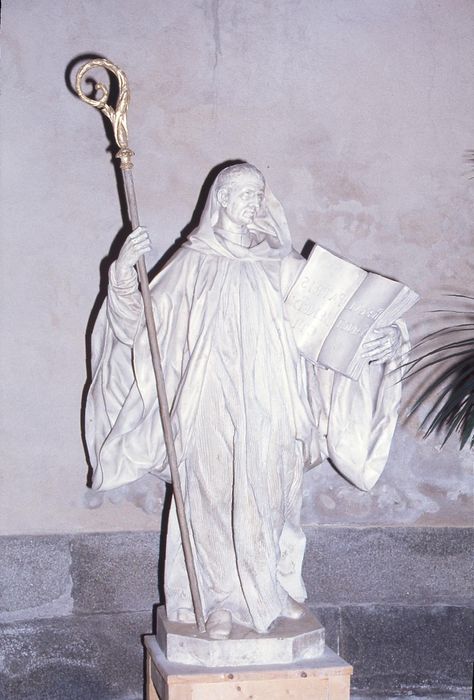 statue : Saint Benoît