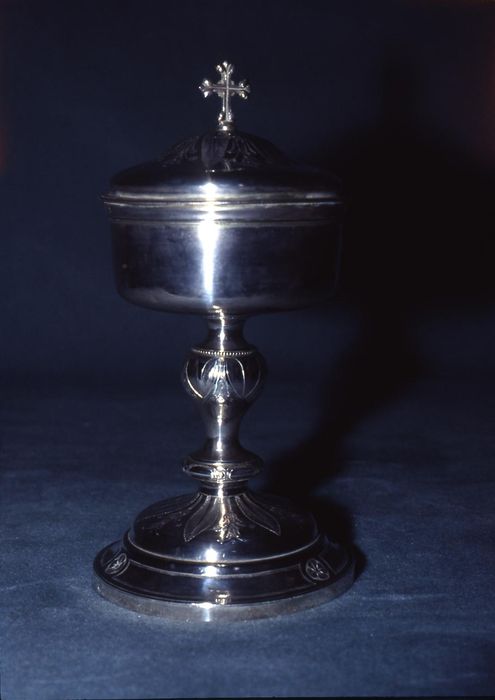 ciboire - © Ministère de la Culture (France), Conservation des antiquités et des objets d’art d’Ille-et-Vilaine - Tous droits réservés