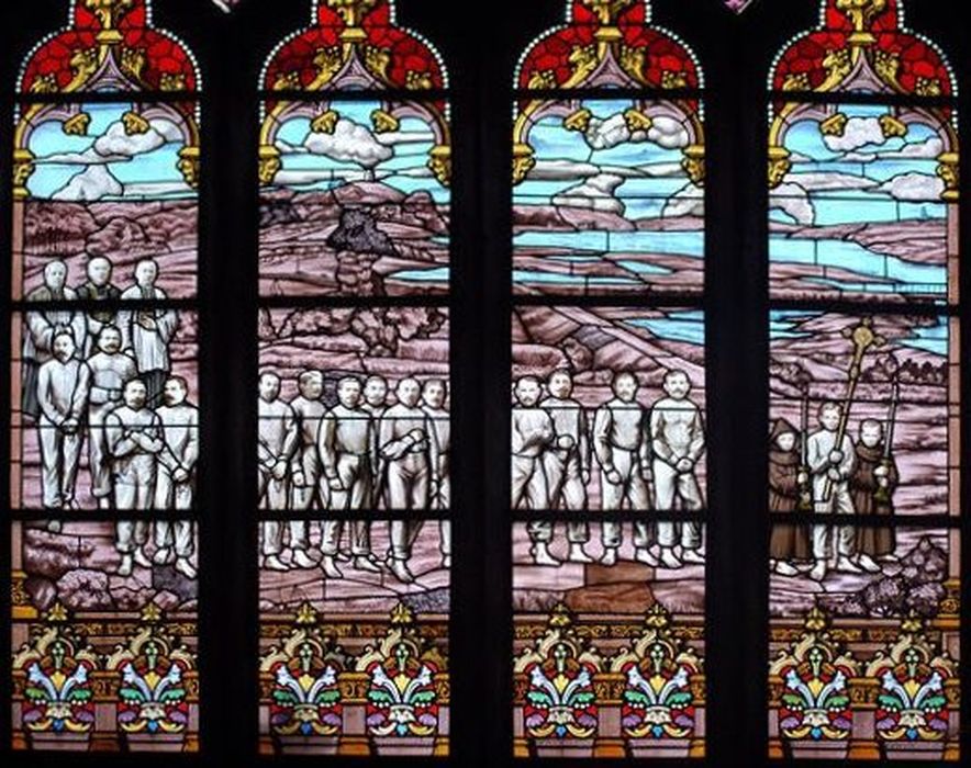 verrière : Procession des marins sur la Grêve de saint Suliac (la) - © Ministère de la Culture (France), Conservation des antiquités et des objets d'art d'Ille-et-Vilaine, tous droits réservés