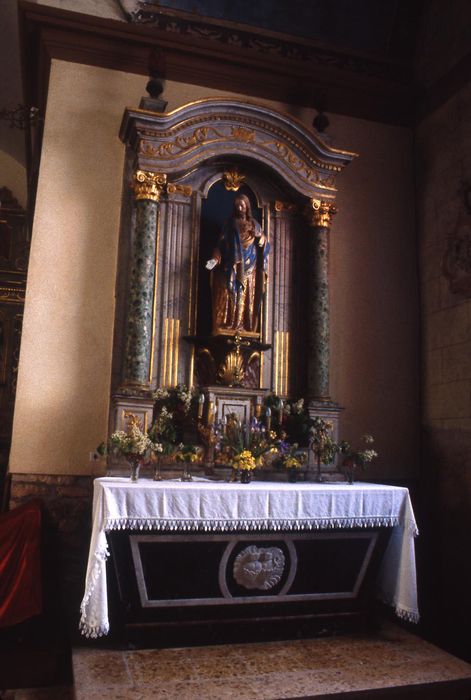 autel du bras sud du transept, retable, statue : Saint Joseph - © Ministère de la Culture (France), Conservation des antiquités et des objets d’art d’Ille-et-Vilaine - Tous droits réservés