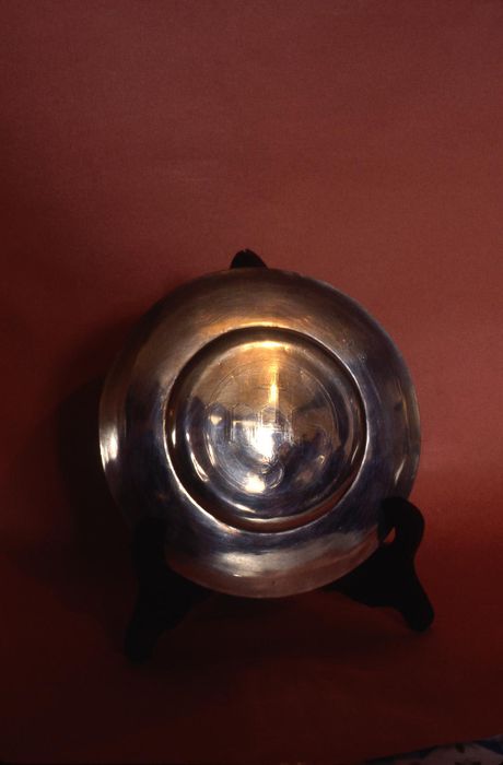 plat de quête - © Ministère de la Culture (France), Conservation des antiquités et des objets d'art d'Ille-et-Vilaine, tous droits réservés