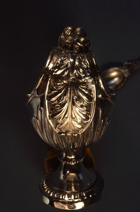 navette à encens