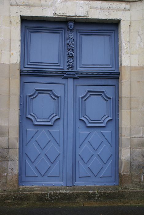 vantaux du portail d'accès à la chapelle - © Ministère de la Culture (France), Conservation des antiquités et des objets d'art d'Ille-et-Vilaine, tous droits réservés