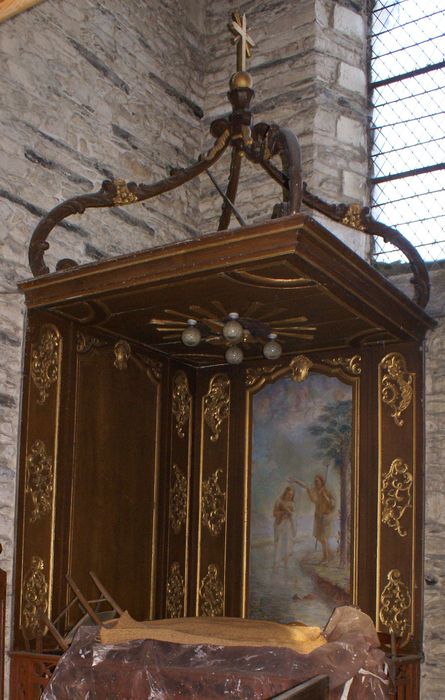 lambris de revêtement des fonts baptismaux - © Ministère de la Culture (France), Conservation des antiquités et des objets d’art d’Ille-et-Vilaine - Tous droits réservés