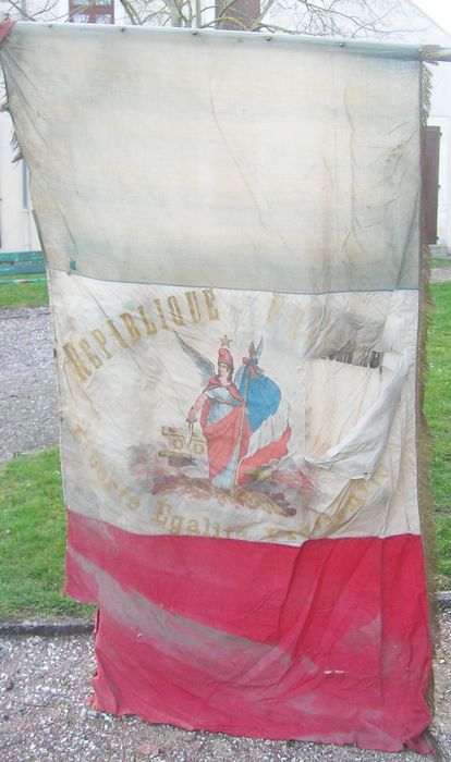 drapeau ou insigne (drapeau de conscrits) : Classe 1897, vue générale