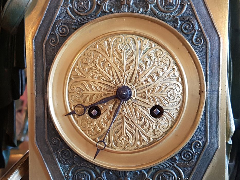 horloge, détail - © Ministère de la Culture (France), Conservation des antiquités et des objets d'art de l'Indre – Tous droits réservés 