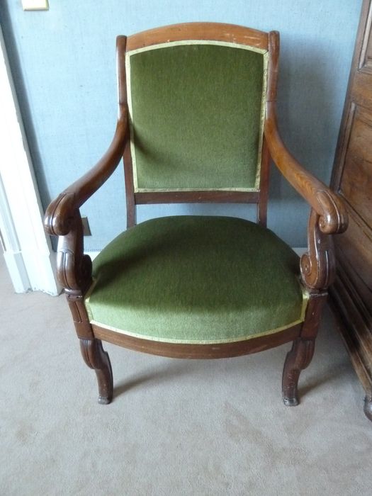 préfecture de l'Indre : fauteuil, vue générale - © Ministère de la Culture (France), Conservation des antiquités et des objets d'art de l'Indre, tous droits réservés 