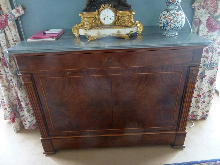 commode (n°2), vue générale - © Ministère de la Culture (France), Conservation des antiquités et des objets d'art de l'Indre – Tous droits réservés 