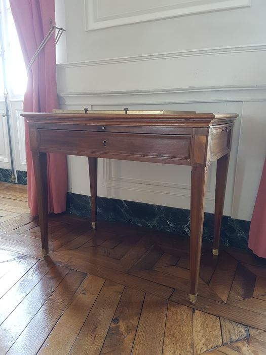 table dite à la Tronchin, vue générale - © Ministère de la Culture (France), Conservation des antiquités et des objets d'art de l'Indre, tous droits réservés 