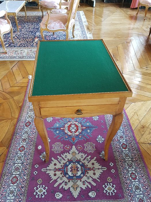 table à jeu (table de tric-trac), vue générale - © Ministère de la Culture (France), Conservation des antiquités et des objets d'art de l'Indre – Tous droits réservés 