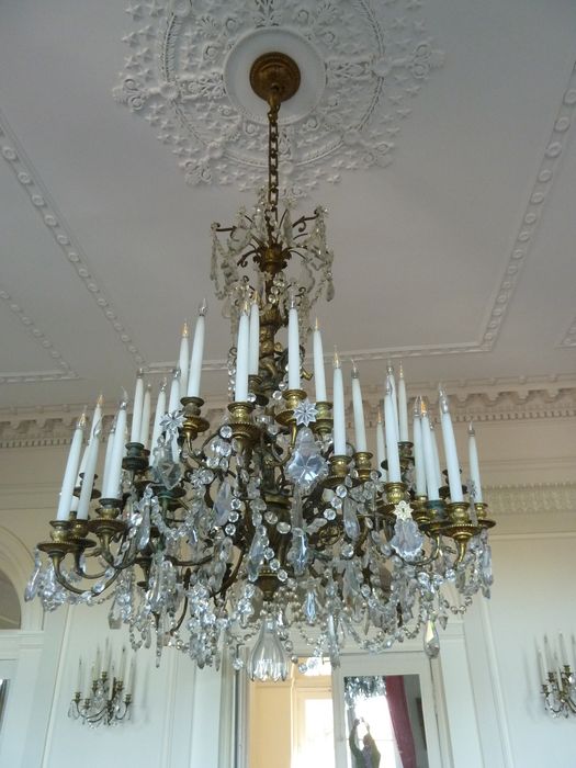 lustre (n°1), vue générale - © Ministère de la Culture (France), Conservation des antiquités et des objets d'art de l'Indre, tous droits réservés 