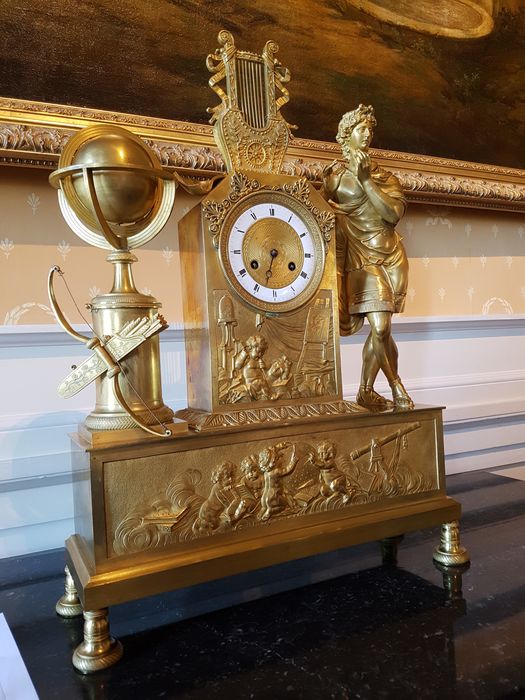 pendule : Uranie (n°1), vue générale - © Ministère de la Culture (France), Conservation des antiquités et des objets d'art de l'Indre, tous droits réservés 