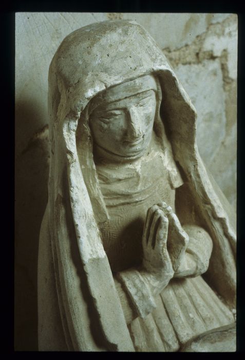 statue : Vierge de Pitié, détail de la Vierge