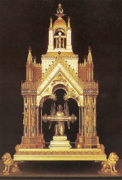 châsse du précieux sang, vue générale - © Ministère de la Culture (France), Conservation des antiquités et des objets d'art de l'Indre, tous droits réservés 