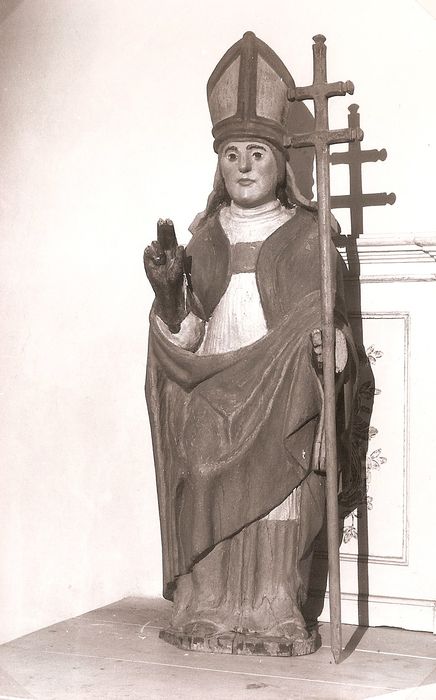 statue : Saint Sulpice le Pieux, vue générale