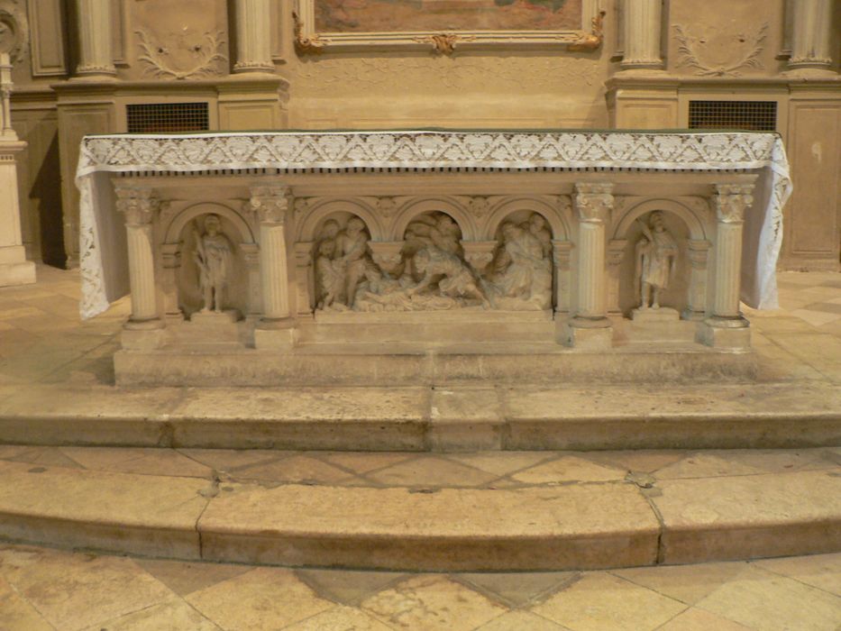 autel (maître-autel), vue générale - © Ministère de la Culture (France), Conservation des antiquités et des objets d'art de l'Indre, tous droits réservés 