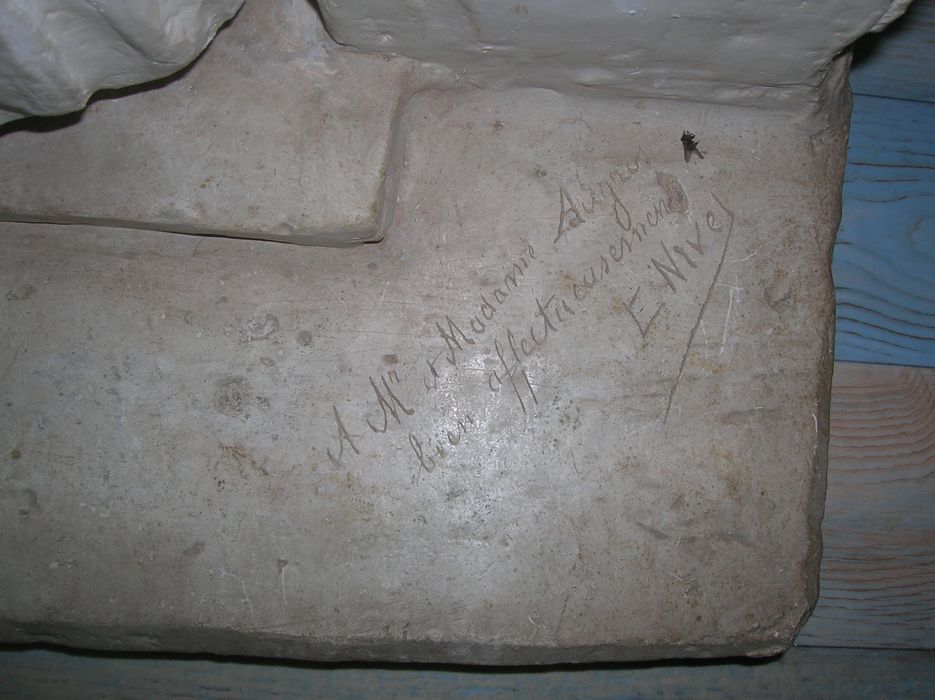 sculpture : les Ravaudeuses, détail - © Ministère de la Culture (France), Conservation des antiquités et des objets d'art de l'Indre, tous droits réservés 