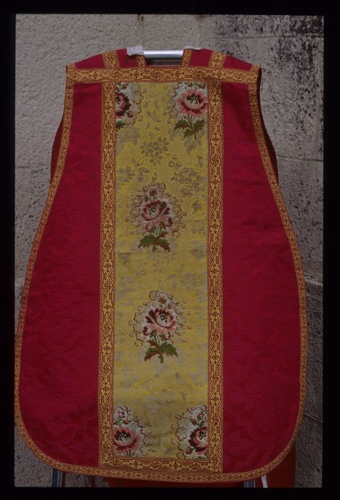 chasuble, vue générale - © Ministère de la Culture (France), Conservation des antiquités et des objets d'art de l'Indre, tous droits réservés 