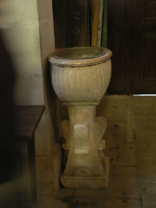 bénitier (n°1), vue générale - © Ministère de la Culture (France), Conservation des antiquités et des objets d'art de l'Indre, tous droits réservés 