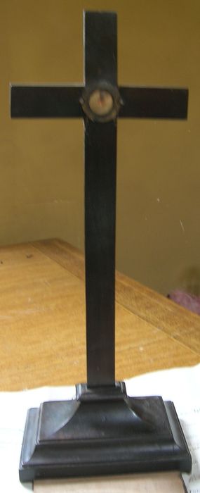 Croix-reliquaire, vue générale - © Ministère de la Culture (France), Conservation des antiquités et des objets d'art de l'Indre – Tous droits réservés 