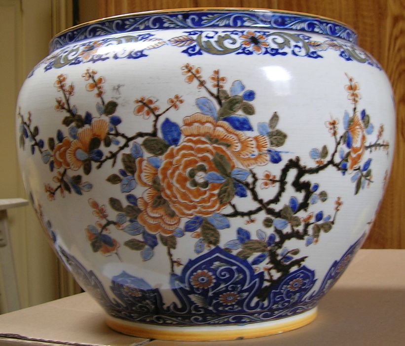 vase décoratif, vue générale - © Ministère de la Culture (France), Conservation des antiquités et des objets d'art de l'Indre, tous droits réservés 