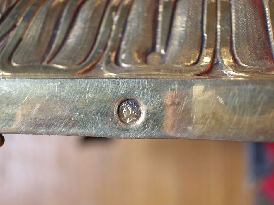calice et patène, détail d’un poinçon - © Ministère de la Culture (France), Conservation des antiquités et des objets d'art de l'Indre – Tous droits réservés 