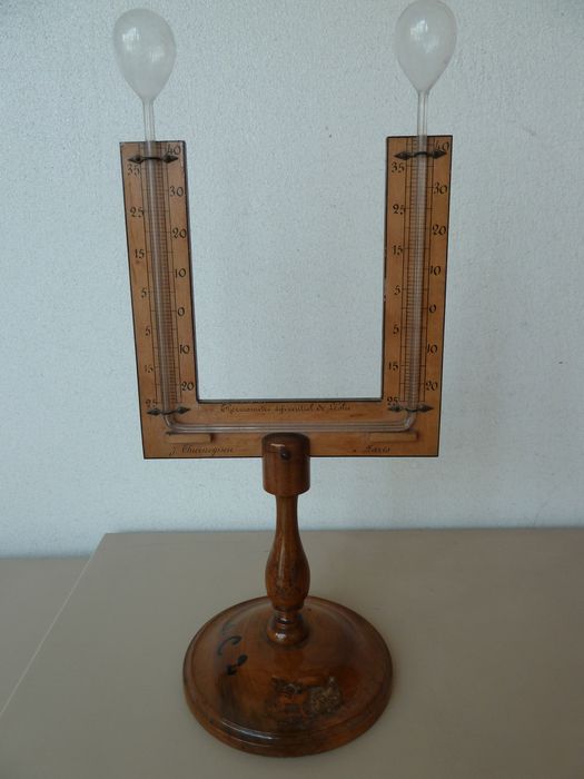 thermomètre (thermomètre différentiel) dit de Leslie, vue générale - © Ministère de la Culture (France), Conservation des antiquités et des objets d'art de l'Indre – Tous droits réservés 