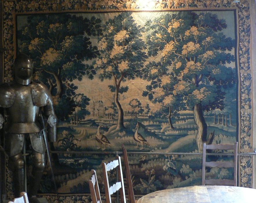 pièce murale (verdure), vue générale - © Ministère de la Culture (France), Conservation des antiquités et des objets d'art de l'Indre, tous droits réservés 