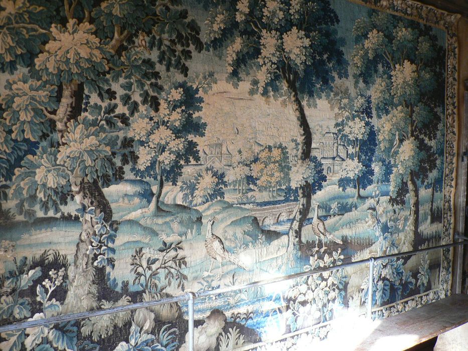 pièce murale (verdure), vue partielle - © Ministère de la Culture (France), Conservation des antiquités et des objets d'art de l'Indre, tous droits réservés 