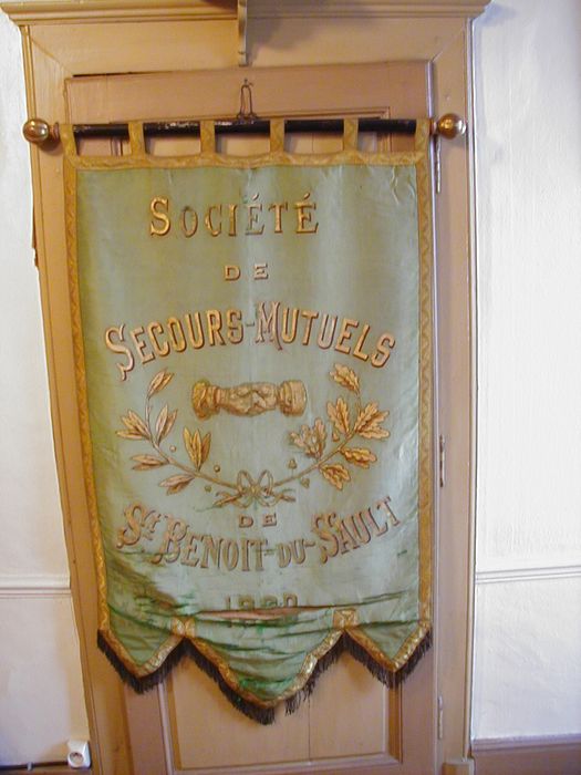 bannière de la Société de secours mutuels, vue générale - © Ministère de la Culture (France), Conservation des antiquités et des objets d'art de l'Indre – Tous droits réservés 