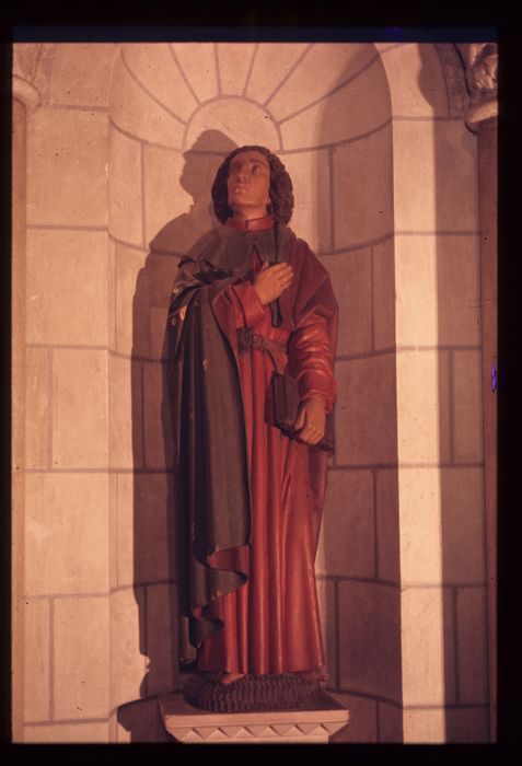 statue : Saint Jean du Calvaire, vue générale