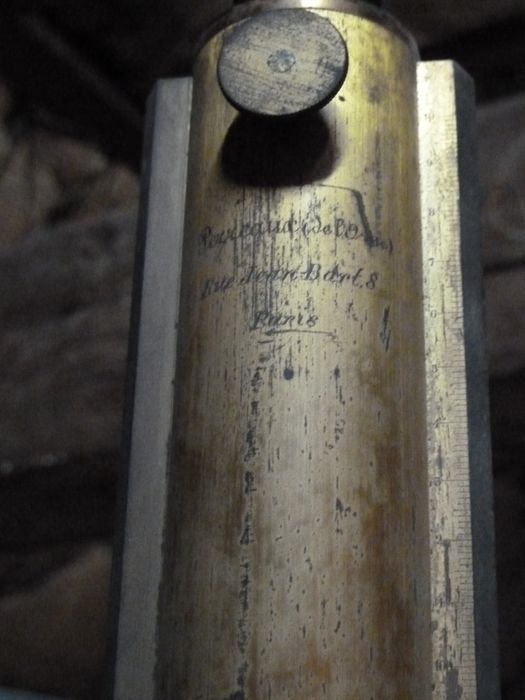 instrument de mesure des longueurs (cathétomètre) de Perreaux de l'Orne, détail - © Ministère de la Culture (France), Conservation des antiquités et des objets d'art de l'Indre, tous droits réservés 