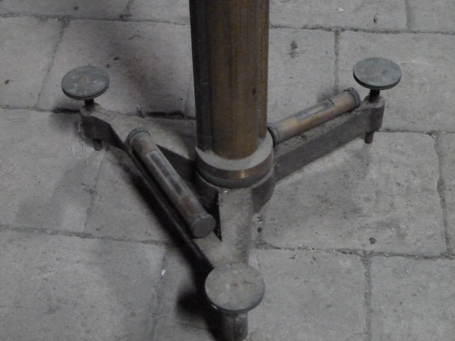 instrument de mesure des longueurs (cathétomètre) de Perreaux de l'Orne, détail - © Ministère de la Culture (France), Conservation des antiquités et des objets d'art de l'Indre – Tous droits réservés 