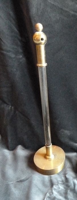instrument de démonstration en statique des fluides (ludion) (n°2), vue générale - © Ministère de la Culture (France), Conservation des antiquités et des objets d'art de l'Indre, tous droits réservés 