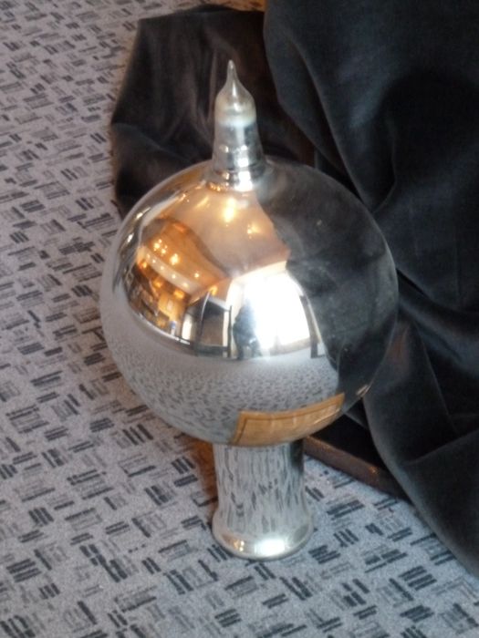 instrument ou accessoire pour l'éclairage (ampoule), vue générale - © Ministère de la Culture (France), Conservation des antiquités et des objets d'art de l'Indre – Tous droits réservés 