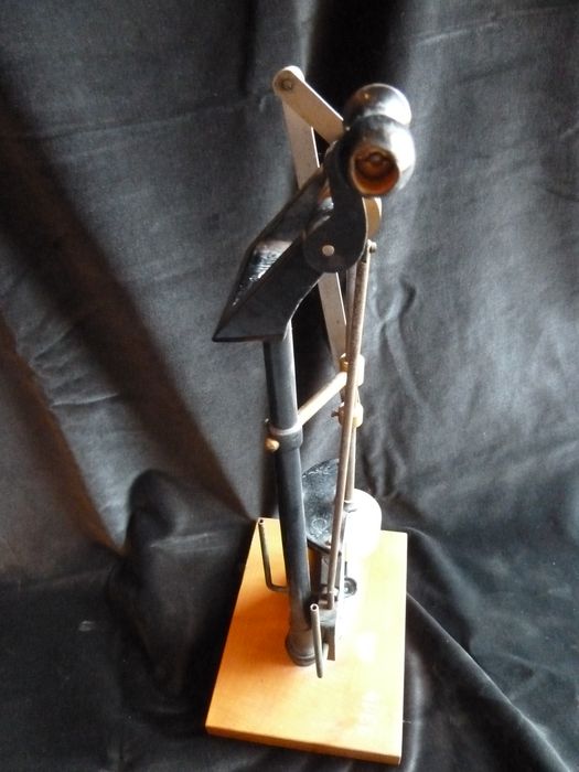 écorché de presse ou de pompe avec manivelle, vue générale - © Ministère de la Culture (France), Conservation des antiquités et des objets d'art de l'Indre, tous droits réservés 