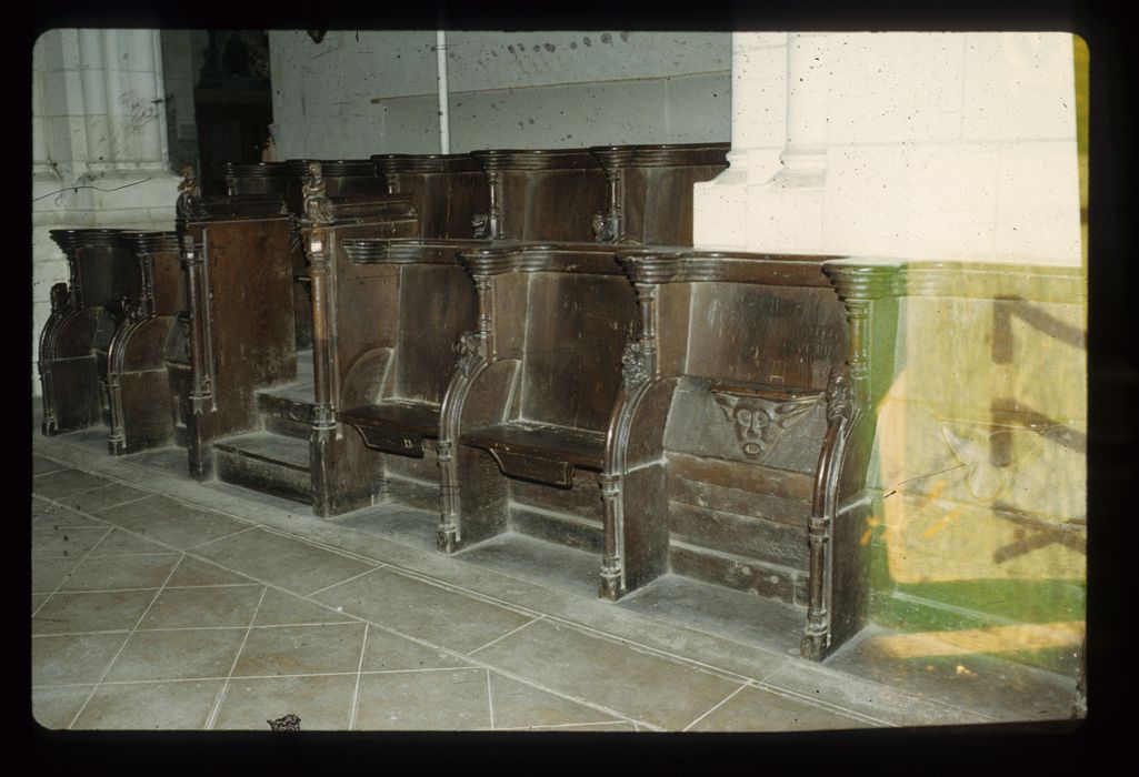 stalles, vue générale - © Ministère de la Culture (France), Conservation des antiquités et des objets d'art de l'Indre, tous droits réservés 