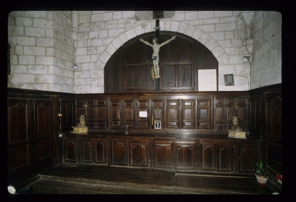 buffet, armoire et lambris de revêtement (boiseries)