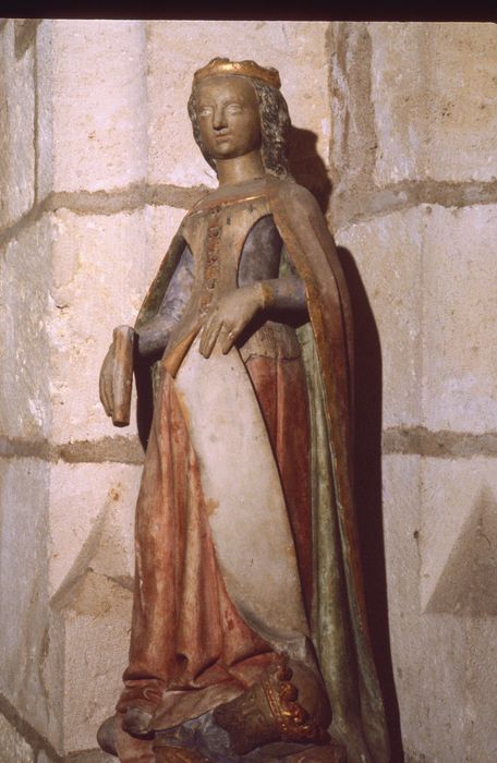 statue : sainte Catherine - © Ministère de la Culture (France), Conservation des antiquités et des objets d'art de l'Indre, tous droits réservés 
