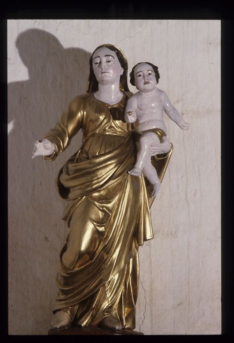 Statue : Vierge à l'Enfant