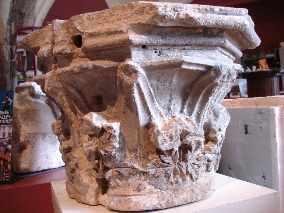 fragment de sculpture (collection lapidaire)