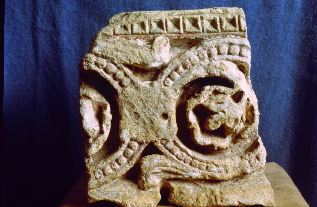 fragment de sculpture (collection lapidaire)