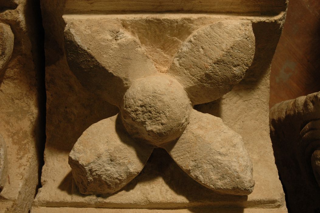 fragment de sculpture (collection lapidaire)