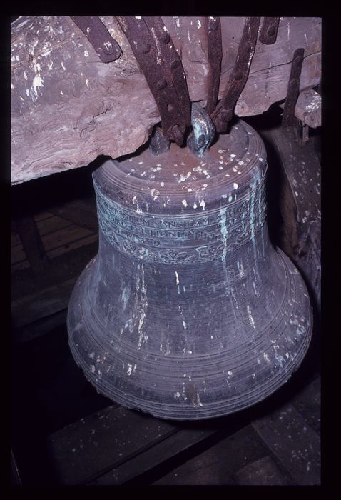 cloche - © Ministère de la Culture (France), Conservation des antiquités et des objets d'art de l'Indre – Tous droits réservés