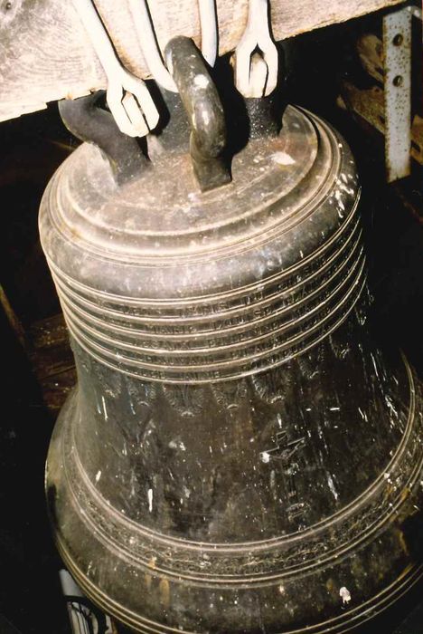 cloche - © Ministère de la Culture (France), Conservation des antiquités et des objets d'art de l'Indre, tous droits réservés 