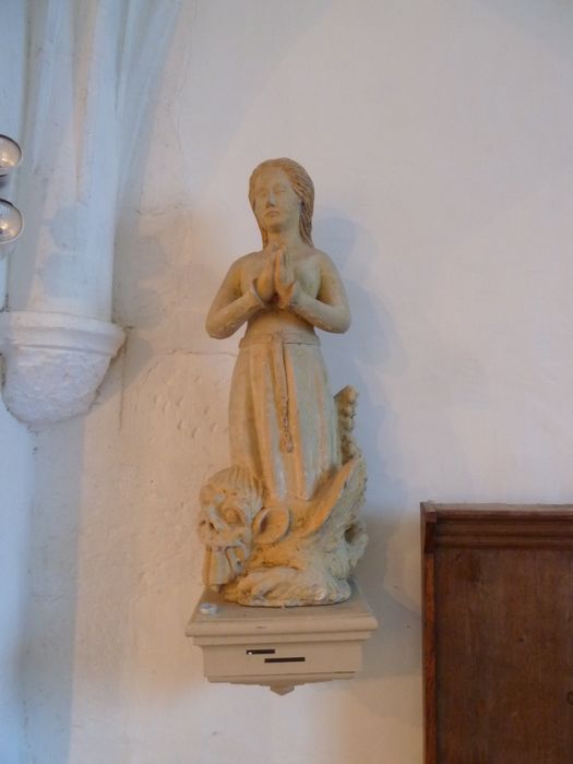 statue : sainte Marguerite - © Ministère de la Culture (France), Conservation des antiquités et des objets d'art de l'Indre, tous droits réservés 