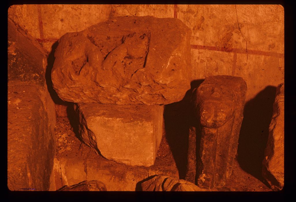 sculptures (fragments divers), détail